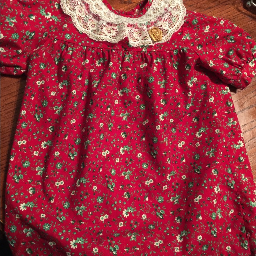 Girls Red Print/lace trimmed dress GUC #2